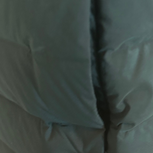 lululemon athletica Dark Green Puffer Vest - Picture 3 of 5